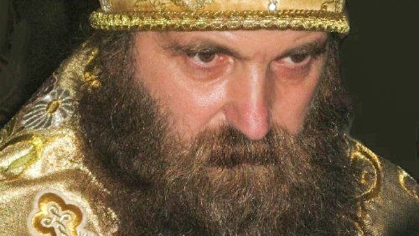 Грузинский митрополит взбунтовался против врачей.
