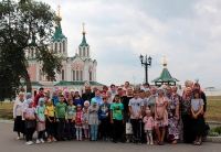 31 июля 2021 г. – экскурсию по монастырскому музею для прихожан Далматовской обители, воспитанников и педагогов воскресной школы «Свеча» провел наместник Далматовского монастыря игумен Варнава (Аверьянов).