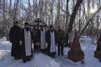 19 ноября 2015 г. – установлены и освящены кресты на могилах блаженного Николая Ефимовича Неугодникова (1925 – 1952) в г. Далматово и монахини Олимпиады (Ивакиной Олимпиады Стефановны (25/VII 1902 – 2/II 1991)) в с. Боровское Катайского района.