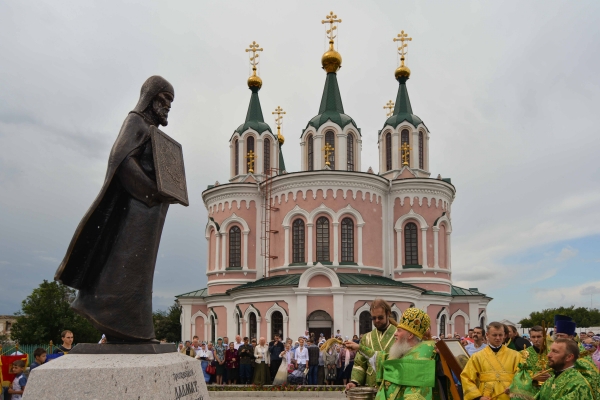 5-6 августа 2017 г. – В Далматовском монастыре прошли торжества, посвященные памяти преподобного Далмата Исетского, во время которых состоялось открытие и освящение памятника святому.