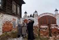 31 октября 2022 г. – начальник Управления культуры Курганской области Н. М. Гончаренко посетила храм и здание будущего Музея древнего благочестия в с. Широковское, Далматовскую обитель и монастырский музей.